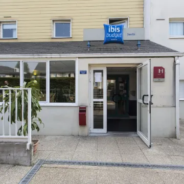 Ibis Budget Senlis