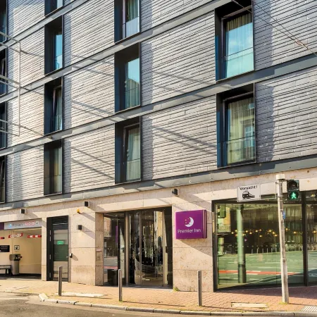 Premier Inn Frankfurt City Europaviertel Отели рядом с достопримечательностью «Нидеррад»