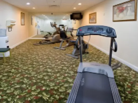 Candlewood Suites ST. JOSEPH/BENTON HARBOR by IHG 貝林縣酒店