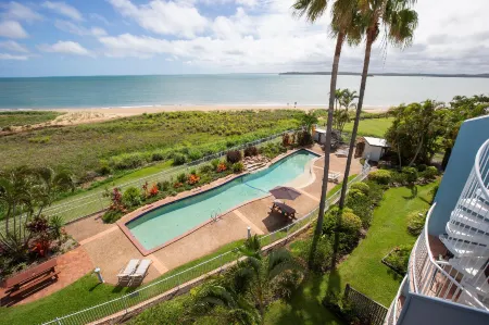 BreakFree Great Sandy Straits Hervey Bay Отели в г. Херви-Бэй