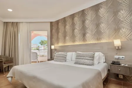 Hotel Puerto Palace