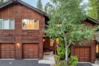 Northwood Mountain Views Sauna Balcony Tahoe Group Retreat