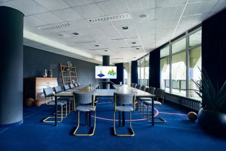 HUP Отели в г. Астен