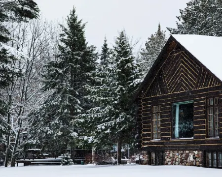 Amenities & Resort Access Included, Cabin 5 Hotels in Phelps