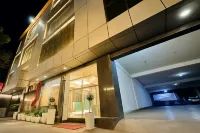 Hotel Grand Regency by JMD Group Near Delhi IGI Airport Hotell i Rangpuri