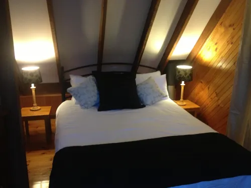 Beyonderup Falls Adult Retreat - 3-Star