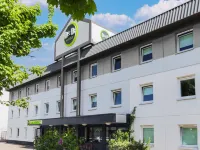 曼海姆-弗里德里希菲爾德B&B酒店