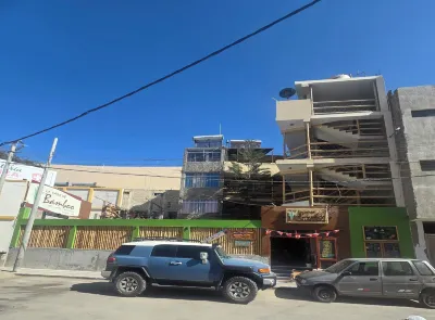 La Casa de Bamboo Hotels in 