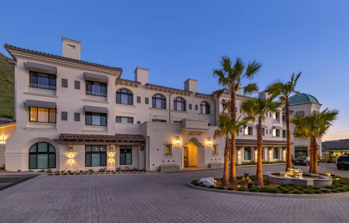 Cambria Hotel Calabasas - Malibu