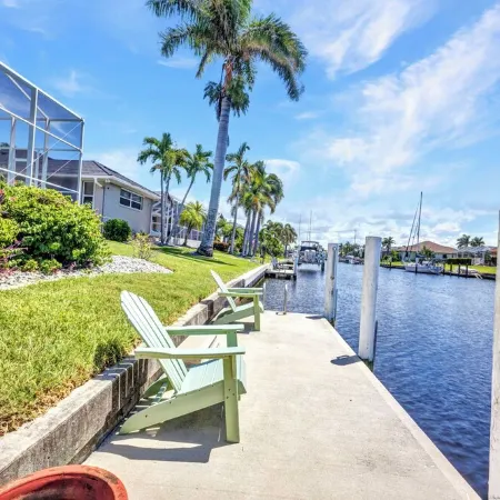 AMAZING!! Remodeled Punta Gorda waterfront home; HEATED SALT POOL; golf nearby