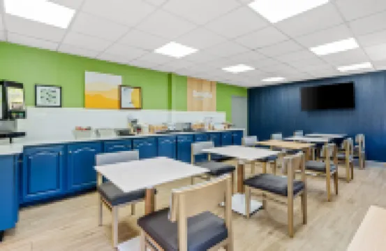 Spark by Hilton Wytheville East Main Street