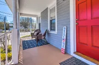 Mystic Refuge w/ Patio < 1 Mi to Downtown! - 3 stjerner