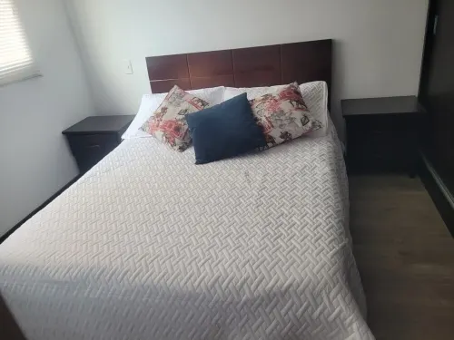 Aparta Estudio Central con Cercania a Lugares Turisticos