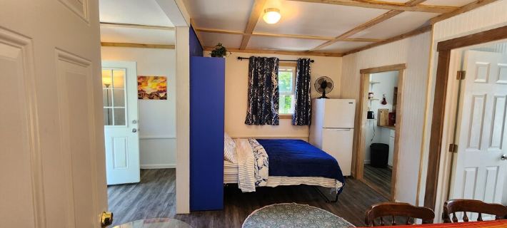 The Seneca Sunsets Studio Hotels in Hector
