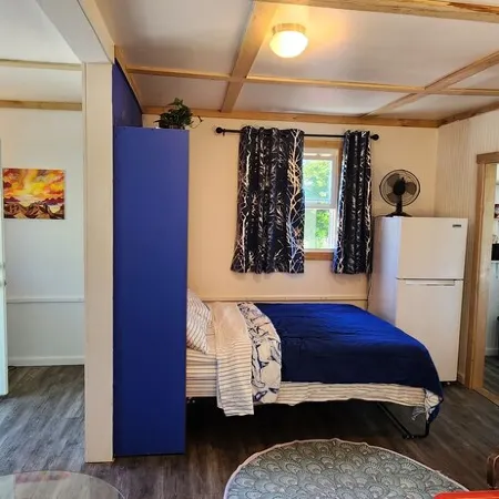 The Seneca Sunsets Studio