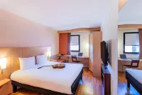 Hotel Ibis Lisboa Sintra Hotel di Tapada de Vale de Lobos