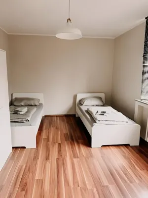 Quiet living between Essen and Mülheim! BÖ1 Hotels in Stadtbezirke III