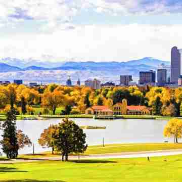 Cozy 1-bedroom apartment in fantastic Denver with WiFi, AC, Laundry and more! Others