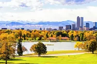 Cozy 1-bedroom apartment in fantastic Denver with WiFi, AC, Laundry and more!