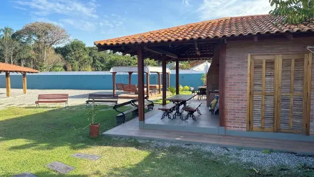 Vila Say House with 4 bedrooms, air conditioning and heated pool