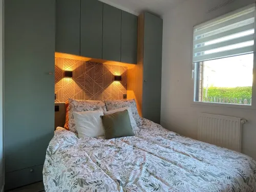 House with terrace, bicycles, brazier in the heart of the Bay of Mont Saint Michel