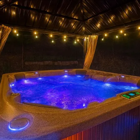 Shenandoah Paradice by RedHill Stays - Family & Group Friendly Mountain Retreat