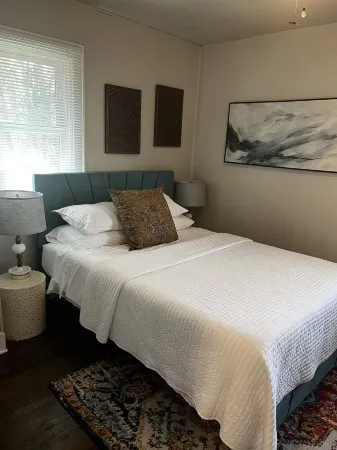 Cozy Hideaway next to Downtown Cheyenne, CRMC Отели в г. Чеиенн