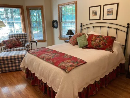 Cottage on the Hill - Your Home Away From Home