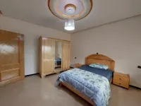 Lovely 5-bedroom apartment with WiFi in Al Hoceima Hotels in Al Hoceïma