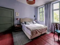 Spend the night in a monument, heavenly bed in the middle of the old town Hotels in Halberstadt