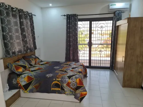 Independent studio in Warang