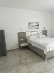 1 bedroom studio apartment with balcony - Apartments Subashi room 206 Hotels in Gjerana