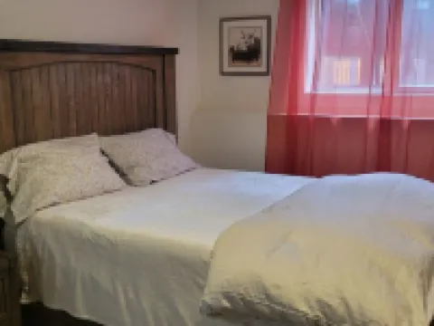 3-bedroom house in gorgeous Libby with WiFi, AC. Book your stay now Hotels in Libby