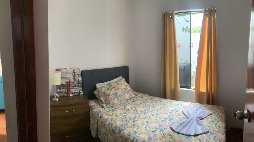 cozi ,excelent location apartment