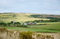 Beautiful Cottage by the Coast