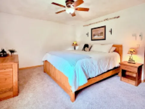 Stunning Mountain Views by Attitash & North Conway! Hotels in Glen