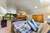 1 Min to Camelback! Creekside Escape + FirePit & BBQ