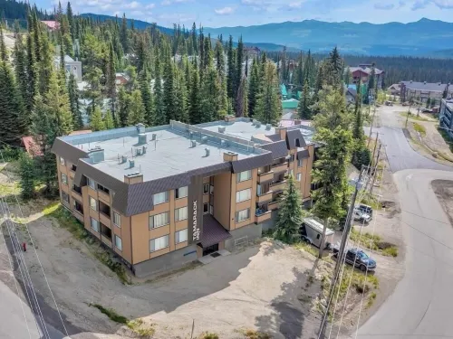 Escape to comfort - 1 bed/1 bath, 1 min from Village Centre