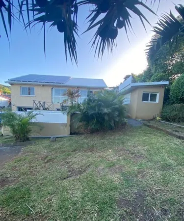 Villa Manapany Team. For a convivial gathering of up to 20 people!