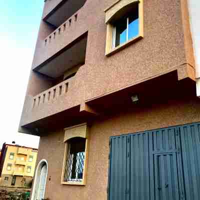 Tawada Appartement Hotel Exterior