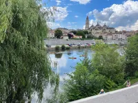 Balcon sur la Rivière Face à la Vieille Ville Hotels in Perigueux