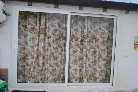 Casa Asprigna is located in Aspra, one of the most characteristic seaside villages.