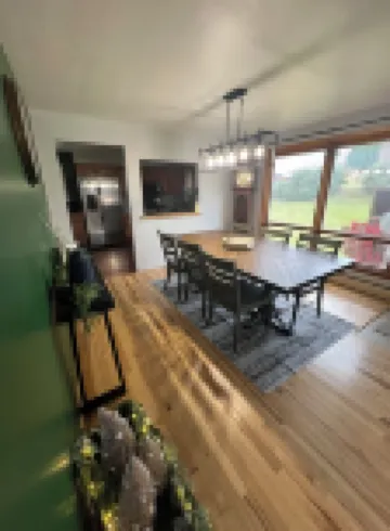 Soothing 2-bedroom house with WiFi in Butler