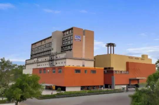 Keys Lite by Lemon Tree Hotels, Urban Square, Udaipur Hotels near The Celestial Garden