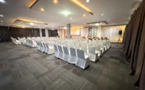 Solok Premier Hotel Hotel di Solok