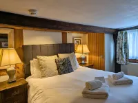 Seven Stars Hotels in Ledbury