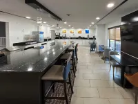 Comfort Inn Dallas Park Central - Bữa sáng
