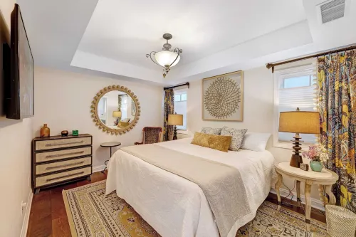 Seventh & Shore Stylish Seal Beach Home w/ Elevator, Fireplace + Bold Design - Wifi