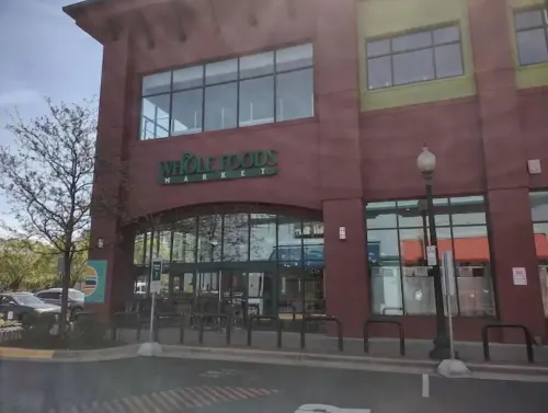 Beautiful 2 Bedroom Apt in downtown silverspring