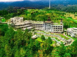 Taman Simalem Resort